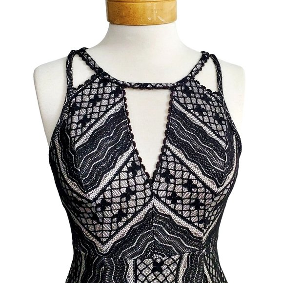 SALE Free People Miss Connections Black Lace Nude Lined Mini Fit & Flare Dress 0 - Picture 3 of 12